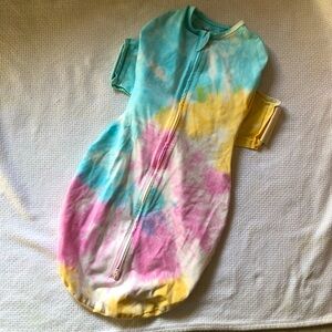 EUC Snoo sleep sack Size L with diaper strap